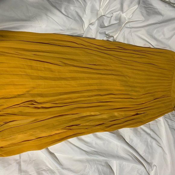 FOREVER 21 Yellow Sheer Maxi Skirt w/ Slit Size S - Picture 2 of 4